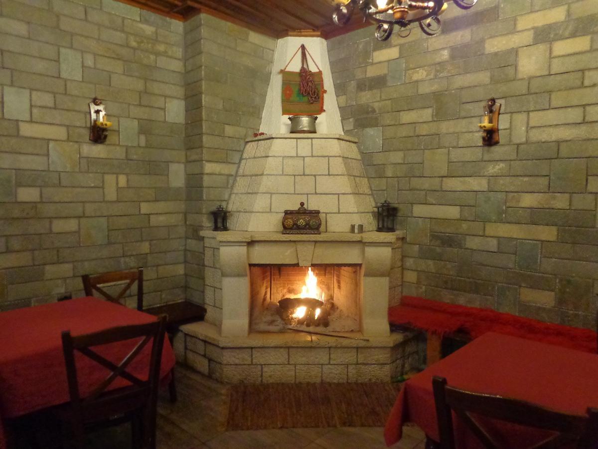 Alonaki Guesthouse Plátanos المظهر الخارجي الصورة