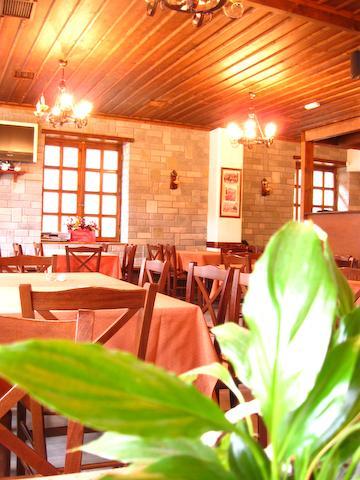 Alonaki Guesthouse Plátanos المظهر الخارجي الصورة