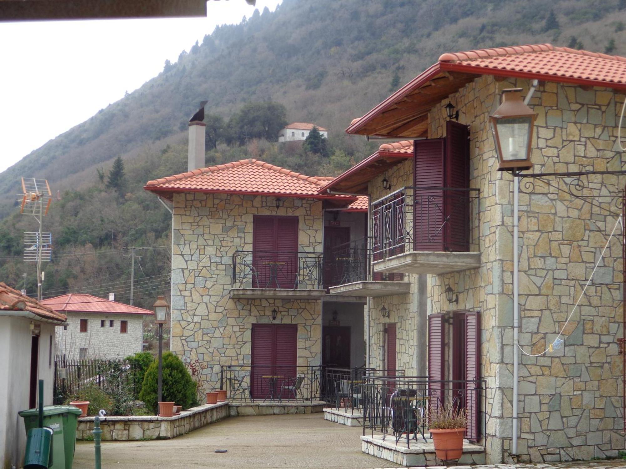 Alonaki Guesthouse Plátanos المظهر الخارجي الصورة