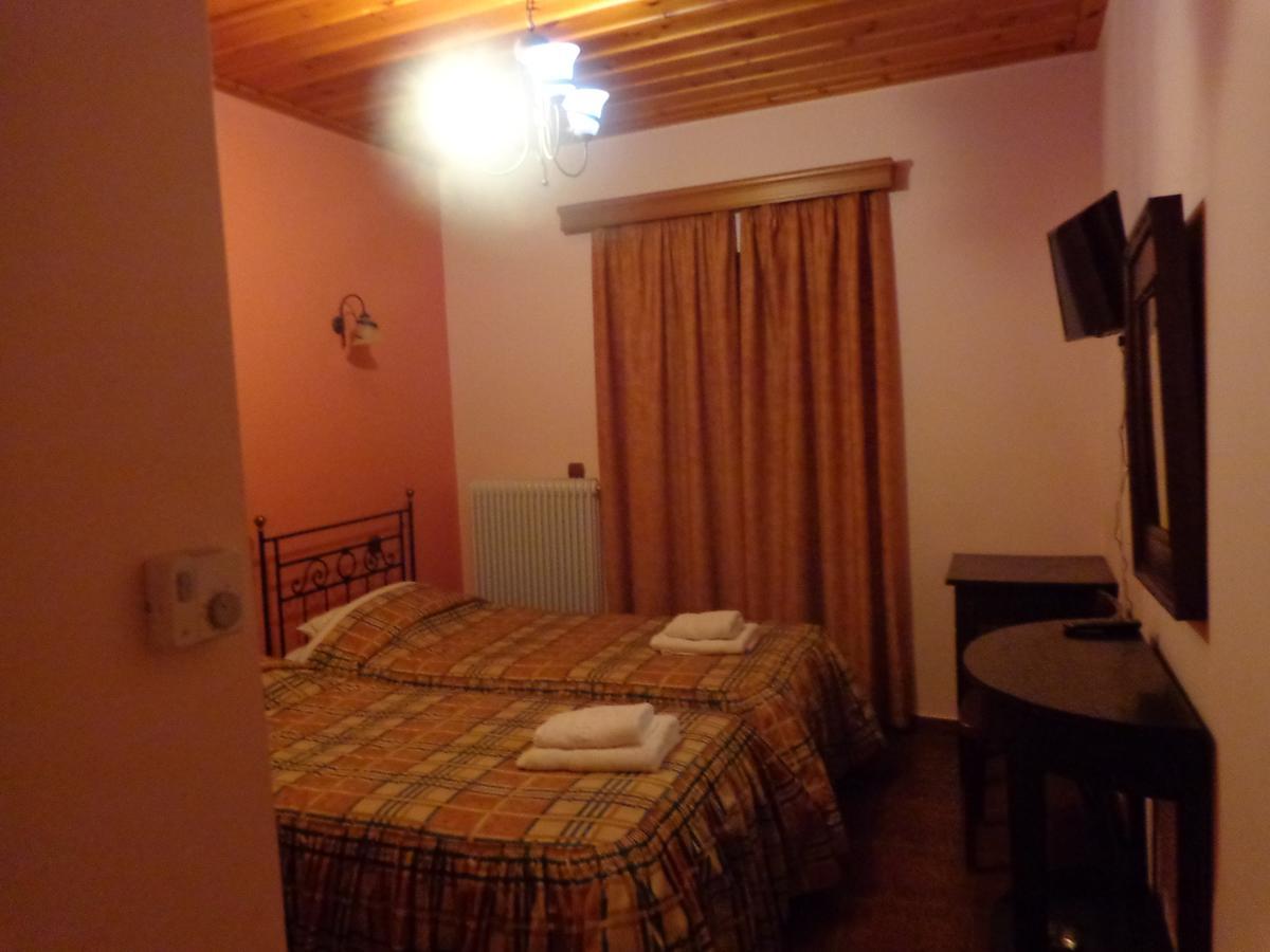 Alonaki Guesthouse Plátanos المظهر الخارجي الصورة
