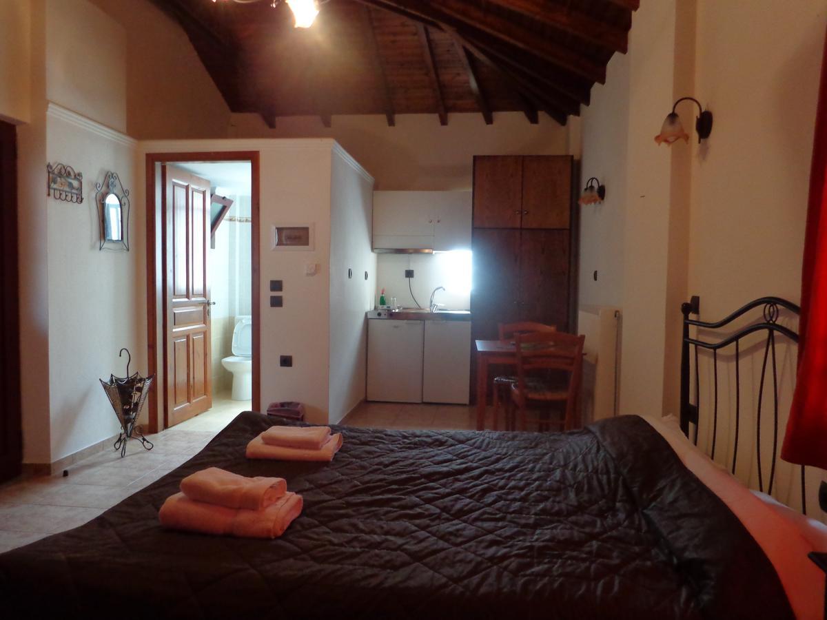 Alonaki Guesthouse Plátanos المظهر الخارجي الصورة